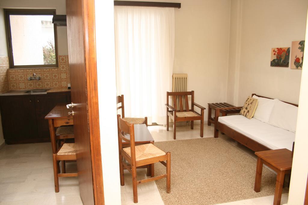 Aparthotel Iliahtides Амаринтос Екстериор снимка
