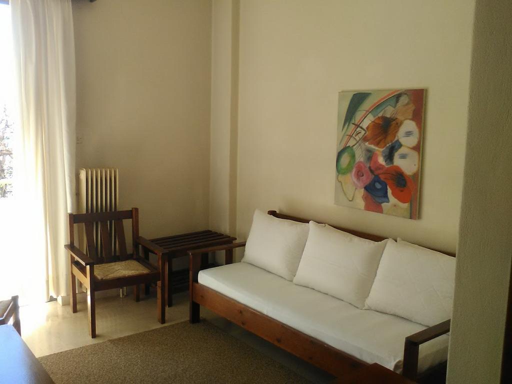 Aparthotel Iliahtides Амаринтос Екстериор снимка